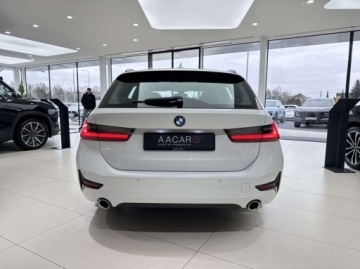 BMW Seria 3 G20-G21 Touring 2.0 320i 184KM 2021 BMW Seria 3 Sport Line Panorama CarPlayAndroid Auto Nawigacja 2.0, zdjęcie 2