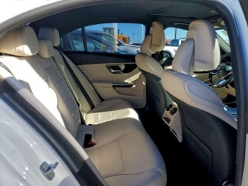 Mercedes Klasa C W206 2024 Mercedes-Benz Klasa C 300 2024 2.0 Benzyna 255KM, zdjęcie 10