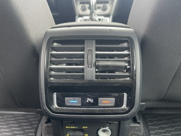 Volkswagen Passat B8 Variant 2.0 TDI 150KM 2015 Volkswagen Passat Automat Podgrzewanie Klimatronik, zdjęcie 10