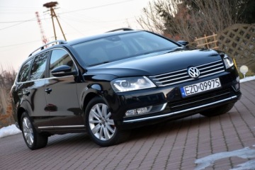 Volkswagen Passat B7 Variant 2.0 TDI CR DPF BlueMotion 140KM 2012 Volkswagen Passat B7 Variant Comfortline 2.0TDI *AUTOMAT* BOGATA Wersja HAK, zdjęcie 4