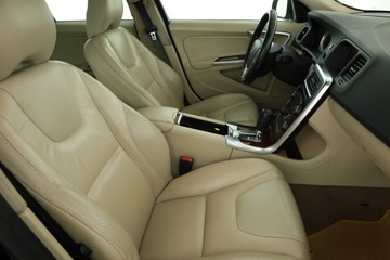 Volvo V60 I Kombi 2.0 T5 240KM 2011 Volvo V60 T5 2.0, Salon Polska, Automat, Skóra, zdjęcie 6