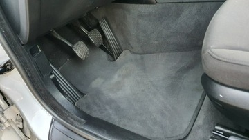 BMW Seria 3 E90-91-92-93 Limuzyna E90 320i 150KM 2005 BMW 320 2.0i 150KM # Climatronic # Parktronic # El, zdjęcie 13