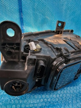 AUDI A6 C6 ФОНАРЬ ПЕРЕДНИЙ, ПРАВЫЙ