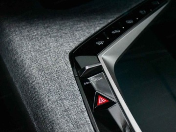 Peugeot 3008 III 2025 Od ręki - Allure e-DCS 1.2 mHEV 145KM / Pakiet Bezpieczeństwo, Panorama, zdjęcie 13