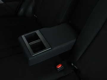 Toyota RAV4 IV MPV Facelifting 2.0 Valvematic 152KM 2016 Toyota RAV-4 Edition-S 4x4 navi kamera grzane, zdjęcie 39