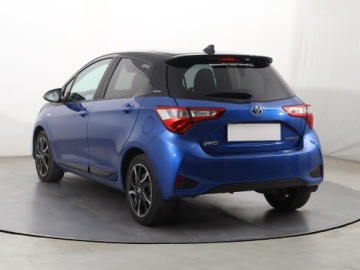 Toyota Yaris III Hatchback 5d Facelifting Hybrid 100KM 2017 Toyota Yaris 1.5 Hybrid, Salon Polska, zdjęcie 3