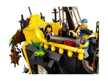 LEGO IDEAS 21322 PIRATES OF BARRACUDA BAY NEW