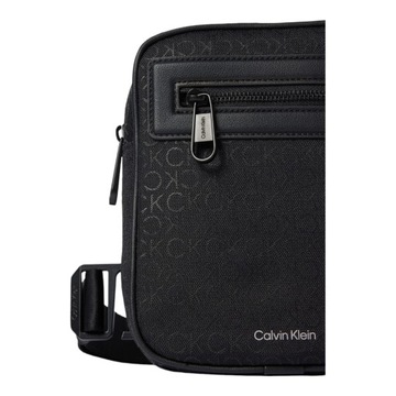 CALVIN KLEIN TORBA LISTONOSZKA CK ELEVAED REPORTER S MONO CZARNA