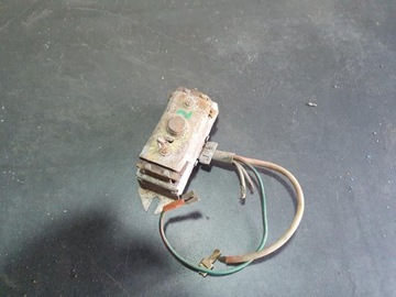 РЕГУЛЯТОР НАПРЯЖЕНИЯ ДЛЯ МОТОЦИКЛА SIMSON ОРИГИНАЛЬНЫЙ DDR CHANCE