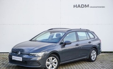 Volkswagen Golf VIII Variant 1.5 eTSI 150KM 2021 Volkswagen Golf 1,5 E-TSI 150 KM 1.5 Benzyna 150KM, zdjęcie 2