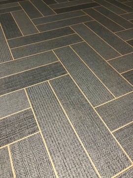 КОВЕР ПВХ ГУМОЛИТ ЛИНОЛЕУМ ТОЛЩАЯ ДОСКА СЕРЫЙ ТЕМНЫЙ ВОЙЛОК В ЕЛОЧКУ