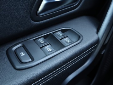 Dacia Duster II SUV 1.5 Blue dCi 115KM 2019 Dacia Duster 1.5 Blue dCi, Salon Polska, zdjęcie 12