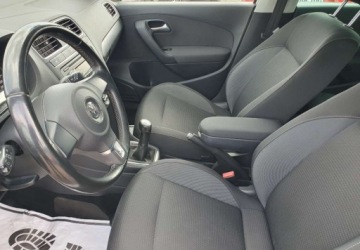 Volkswagen Polo V 2010 Volkswagen Polo 1.6TDi 75KM 5-Drzwi Klima Grzane Fotele Czujniki Parkowania, zdjęcie 19