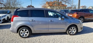 Peugeot 5008 I Minivan Facelifting 1.6 HDi 115KM 2015 Peugeot 5008 Jeden Właściciel 1.6 HDI Style, zdjęcie 12
