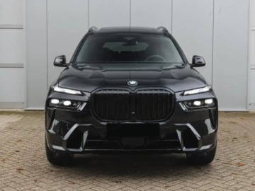 BMW X7 SUV Facelifting 3.0 40i 381KM 2026 BMW X7 xDrive40i Sport Suv 3.0 (381KM) 2026, zdjęcie 4