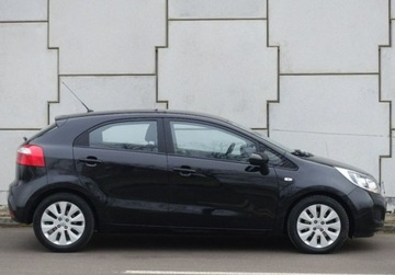 Kia Rio III Hatchback 3d 1.4 DOHC CVVT 109KM 2011 Kia Rio 1.4 Ben.110KM / Kamera Cofania/ I, zdjęcie 2
