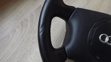 ЧЕТЫРЕХСПИЦЕВОЙ РУЛЕВОЙ КОЛЕСО AUDI КОЖАНЫЙ 8L0419091D