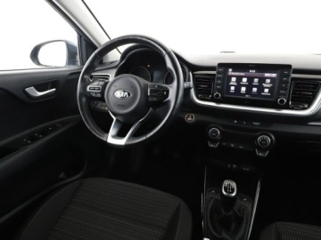 Kia Stonic I Crossover 1.0 T-GDI 100KM 2019 Kia Stonic klima auto navi kamera ic zujniki, zdjęcie 15