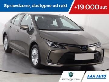 Toyota Corolla XII Sedan 1.8 Hybrid 122KM 2019 Toyota Corolla 1.8 Hybrid, Salon Polska