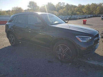Mercedes GLC C253 2021 Mercedes-Benz GLC 300 4Matic 2021 2.0l 2.0 Benzyna 255KM, zdjęcie 4