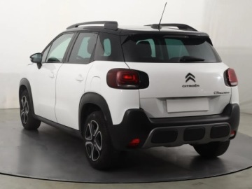 Citroen C3 Aircross  I Crossover Facelifting 1.2 PureTech 110KM 2022 Citroen C3 Aircross 1.2 PureTech, Salon Polska, zdjęcie 3