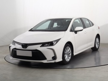 Toyota Corolla XII Sedan 1.5 VVT-i 125KM 2022 Toyota Corolla 1.5 VVT-i, Salon Polska, zdjęcie 1