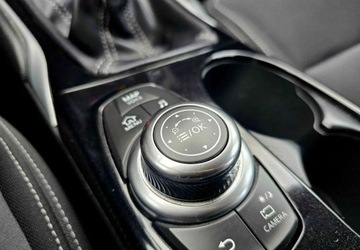 Infiniti Q30 1.6T 122KM 2016 Infiniti Q30 Infiniti Q30 1.6t Premium 1.6 Benzyna 122KM, zdjęcie 32