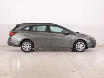Opel Astra K Sports Tourer 1.4 Turbo 150KM 2017 Opel Astra 1.4 T, Salon Polska, Klima, zdjęcie 5