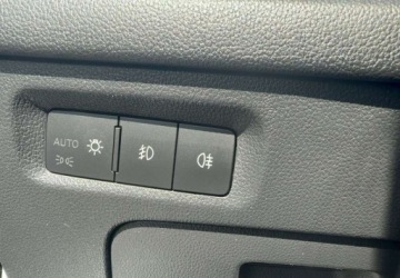 Opel Astra J GTC 1.6 Turbo ECOTEC 200KM 2021 Skoda Octavia 1.5 TSI ACT 150 KM 6 bieg. manual Style 1.5 Benzyna, zdjęcie 15