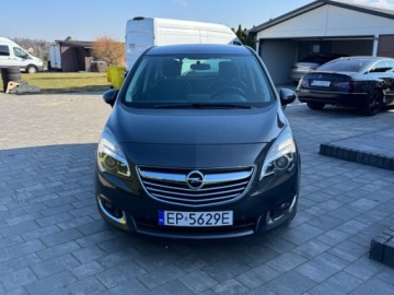 Opel Meriva II Mikrovan Facelifting 1.4 Turbo ECOTEC 120KM 2015 Opel Meriva 1.4 Benz 120KM, Zadbany, Bogato Wyposazony 1.4 Benzyna 120KM, zdjęcie 1