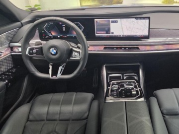 BMW Seria 7 G70 Sedan 3.0 40d 299KM 2026 BMW Seria 7 740d xDrive Sport Sedan 3.0 (299KM) 2026, zdjęcie 7