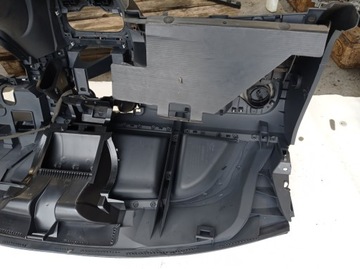 ПРИБОРНАЯ ПАНЕЛЬ КОКПИТ DACIA DOKKER 681007344R