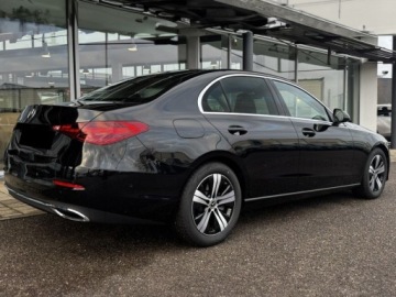 Mercedes Klasa C W206 Limuzyna 1.5 180 170KM 2025 MERCEDES-BENZ C Klasa 180 Avantgarde 1.5 (170KM) 2025, zdjęcie 1