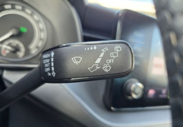 Skoda Kamiq Crossover 1.0 TSI 110KM 2023 Skoda Kamiq Tempomat Aktywny, Podgrzewane Fotele, Kamera Cofania Benzyna, zdjęcie 29
