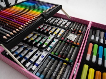 ХУДОЖЕСТВЕННЫЙ набор для ЖИВОПИСИ И РИСОВАНИЯ ДЛЯ ДЕТЕЙ И ДЕВОЧЕК 145 Ee