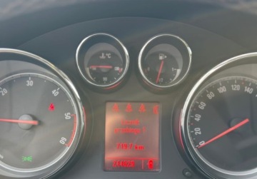 Opel Insignia I Sports Tourer 2.0 CDTI ECOTEC 160KM 2012 Opel Insignia 2.0CDTi 160KM 2012r. auto zarejestrowane i ubezpieczone w Po, zdjęcie 9