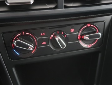 Volkswagen Polo VI Hatchback 5d 1.0 TSI 95KM 2020 VW Polo 1.0 TSI, Klima, Tempomat, Parktronic, zdjęcie 11