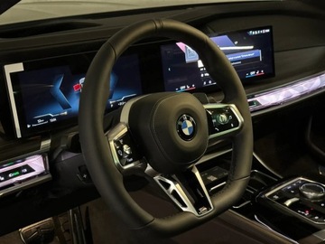 BMW Seria 7 G70 Sedan 3.0 40d 299KM 2025 BMW Seria 7 740d xDrive Sport Sedan 3.0 (299KM) 2025, zdjęcie 7