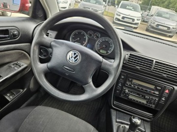 Volkswagen Passat B5 Kombi 1.9 TDI 101KM 2003 Volkswagen Passat 1,9 diesel 101KM, zdjęcie 9