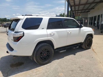 Toyota 2022 Toyota 4-Runner SR5 Premium 2022 4.0l 4.0 Benzyna 270KM, zdjęcie 3