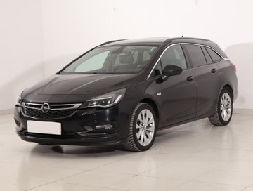 Opel Astra K Sports Tourer 1.0 Turbo 105KM 2016 Opel Astra 1.0 Turbo, Navi, Klima, Klimatronic, zdjęcie 1