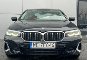 BMW Seria 5 G30-G31 Limuzyna Facelifting 2.0 530i 252KM 2022 BMW Seria 5 xDrive Automat Brazowa Skora Navi Ambiente Kamera FV23, zdjęcie 2