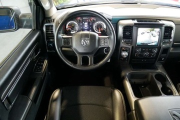 Dodge Ram IV 5.7 V8 390KM 2017 Dodge RAM 1500 4x4 5.7HEMI 390KM KamCof NaviPL Skory El.fotel Skl.lustra, zdjęcie 17