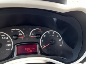 Ford Ka III 1.2 Duratec 69KM 2009 Ford KA Ford KA 2009r 1.2 benzyna 1.2 Benzyna 69KM, zdjęcie 9