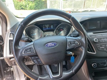 Ford Focus III Sedan Facelifting 1.6 Ti-VCT 105KM 2018 Samochód osobowy FORD FOCUS 1,6 BENZYNA +LPG, zdjęcie 9