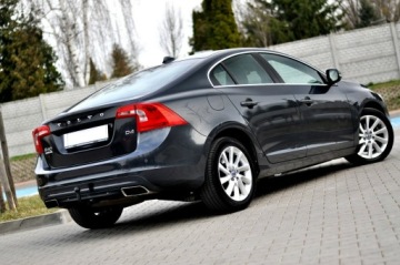 Volvo S60 II Sedan Facelifting 2.0 D4 DRIVE-E 181KM 2014 Volvo S60 2.0 D4 Lift Led FULL OPCJA Skóra Navi, zdjęcie 4