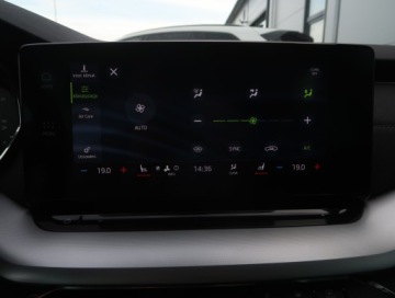 Skoda Octavia IV Kombi 2.0 TDI 150KM 2022 Skoda Octavia 2.0 TDI, 1. Właściciel, Serwis ASO, zdjęcie 12