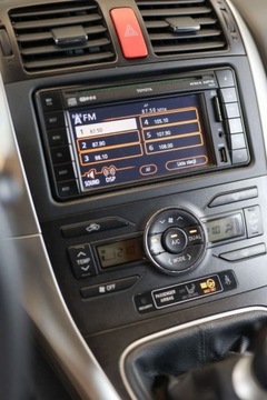 Toyota Auris I Hatchback 5d Facelifting 1.6 Valvematic 132KM 2011 Toyota Auris 1.6 Dynamic 1.6 Benzyna 132KM, zdjęcie 24