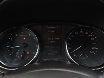 Nissan Qashqai II Crossover 1.2 DIG-T 115KM 2016 Nissan Qashqai 1.2 DIG-T, Salon Polska, Klima, zdjęcie 10