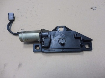 Bmw E65 E66 zamek klapy tył z dociągiem 7014872
